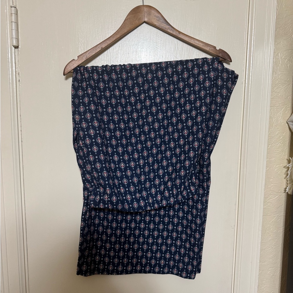 Loose, Patterned Pants